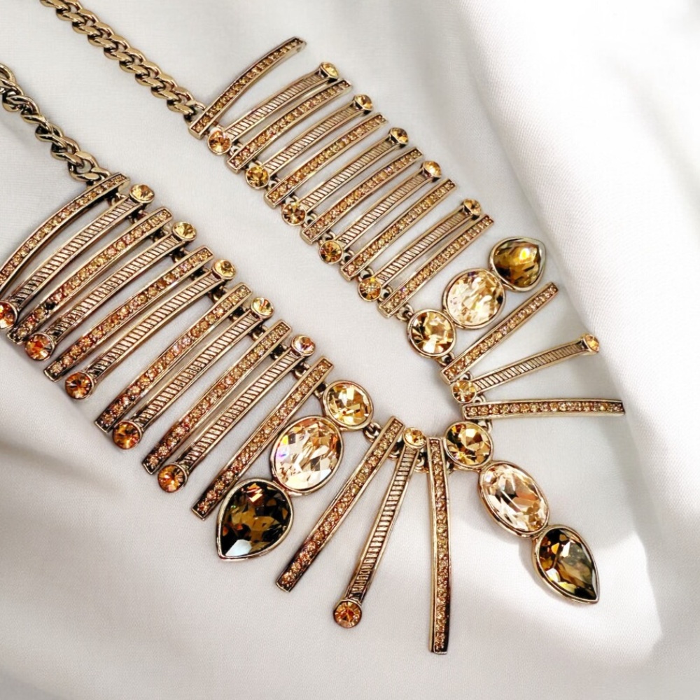 Givenchy Rhinestone Crystal Statement Necklace Co… - image 4